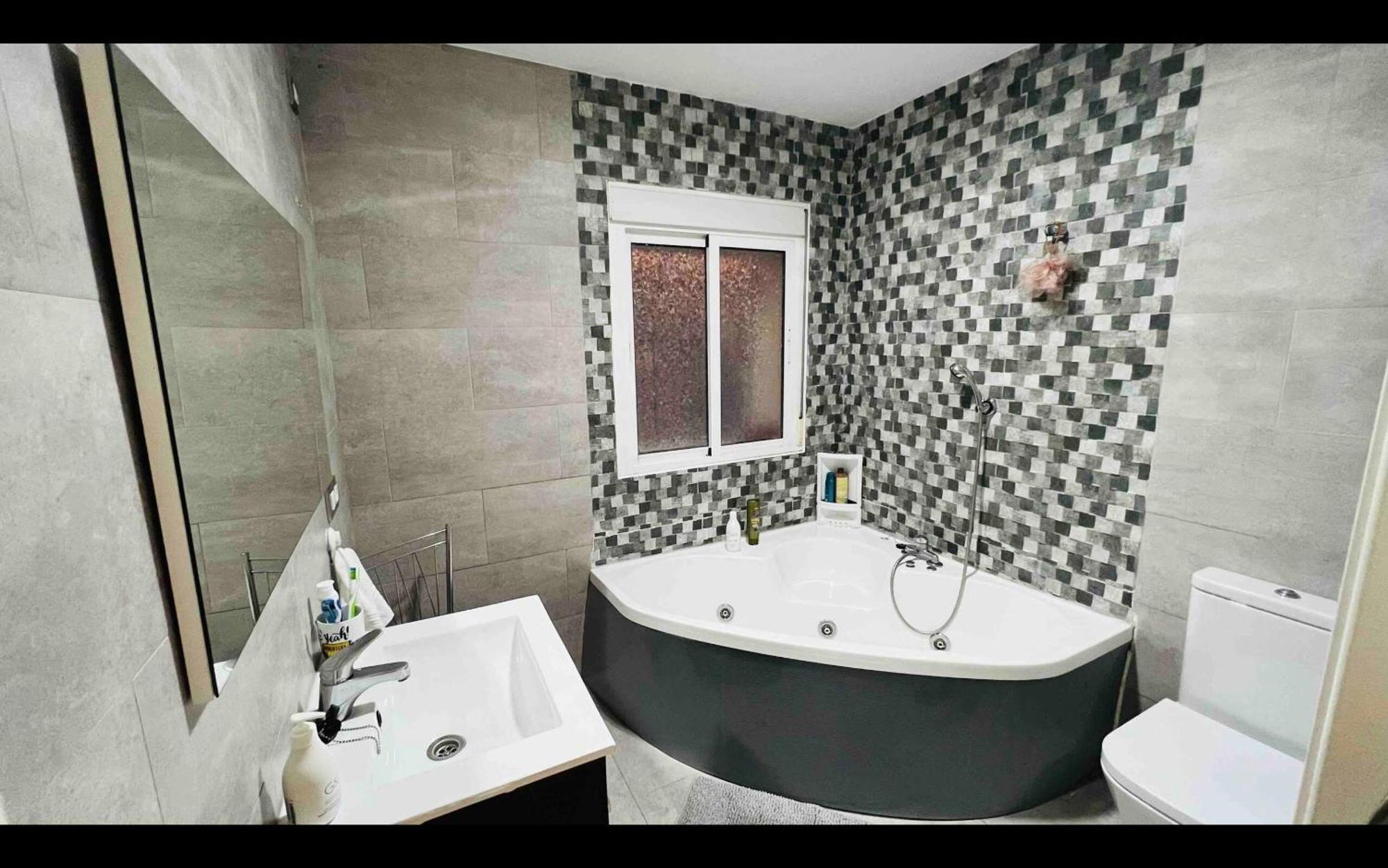 Habitacion Comoda إشبيلية المظهر الخارجي الصورة